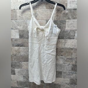 ❤️ HOLLISTER WHITE EYELET PARTY DRESS NEW SIZE SMALL